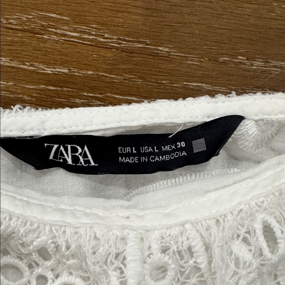 Zara White Eyelet Lace Crop Top Flutter Straps Scalloped Hem Boho Size L - Picture 3 of 6